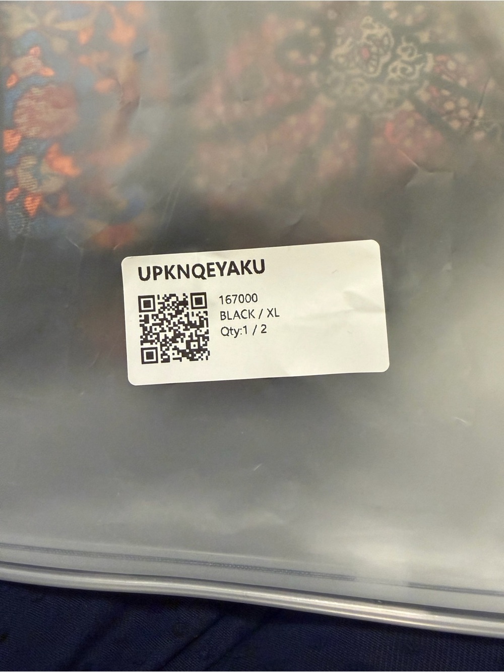 Black XL Garment in Protective Bag - Black